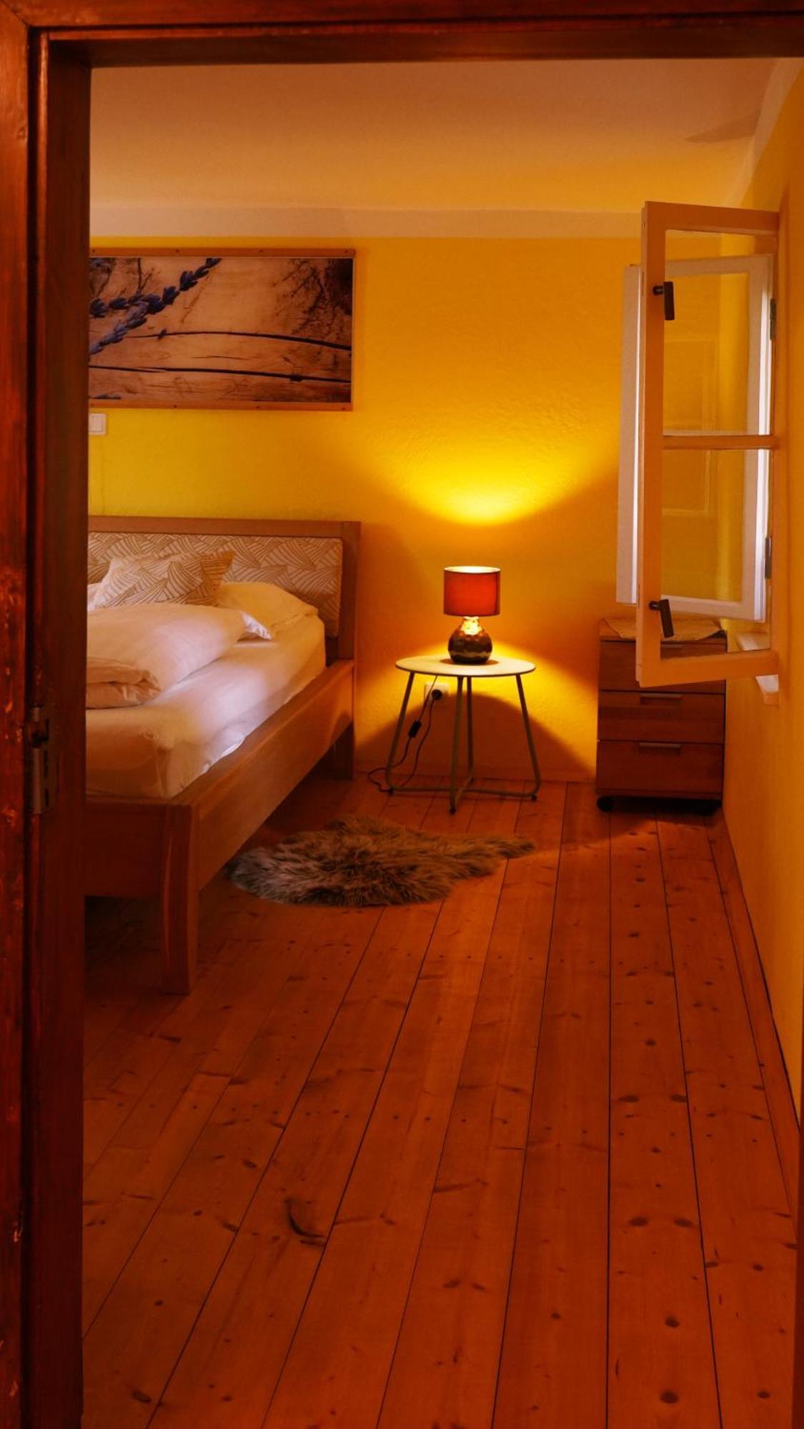 Haus Am Berzdorfer See - 3 Schlafzimmer - Ganzes Haus Zur Alleinnutzung - Terrasse - Hochwertige Ausstattung Gorlitz Luaran gambar