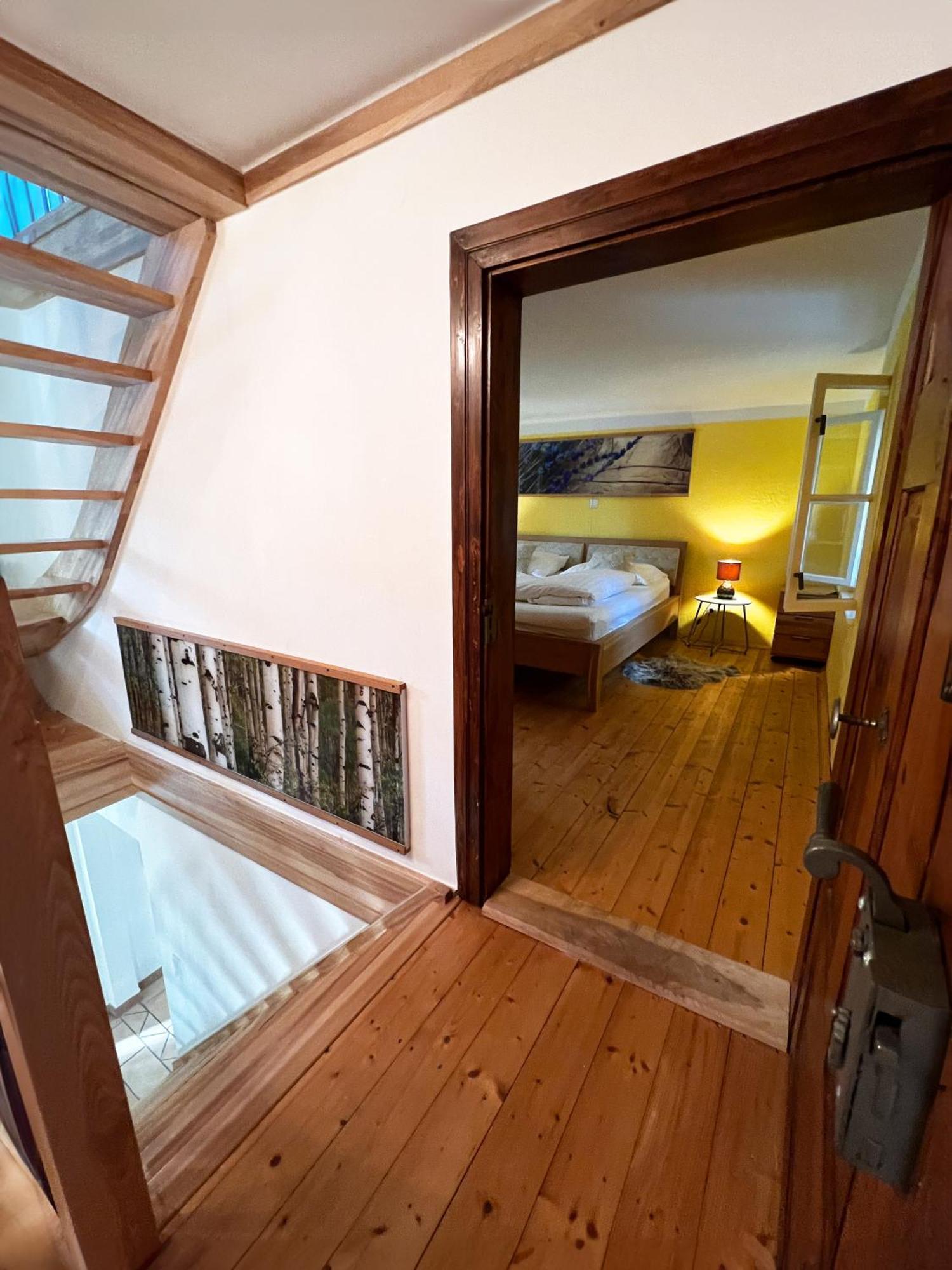Haus Am Berzdorfer See - 3 Schlafzimmer - Ganzes Haus Zur Alleinnutzung - Terrasse - Hochwertige Ausstattung Gorlitz Luaran gambar